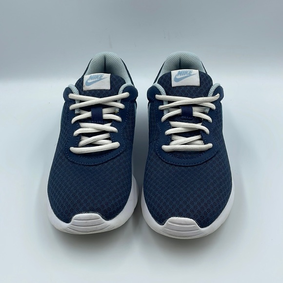 Nike Tanjun Running Shoes Women’s Sz 6.5 - Picture 2 of 10